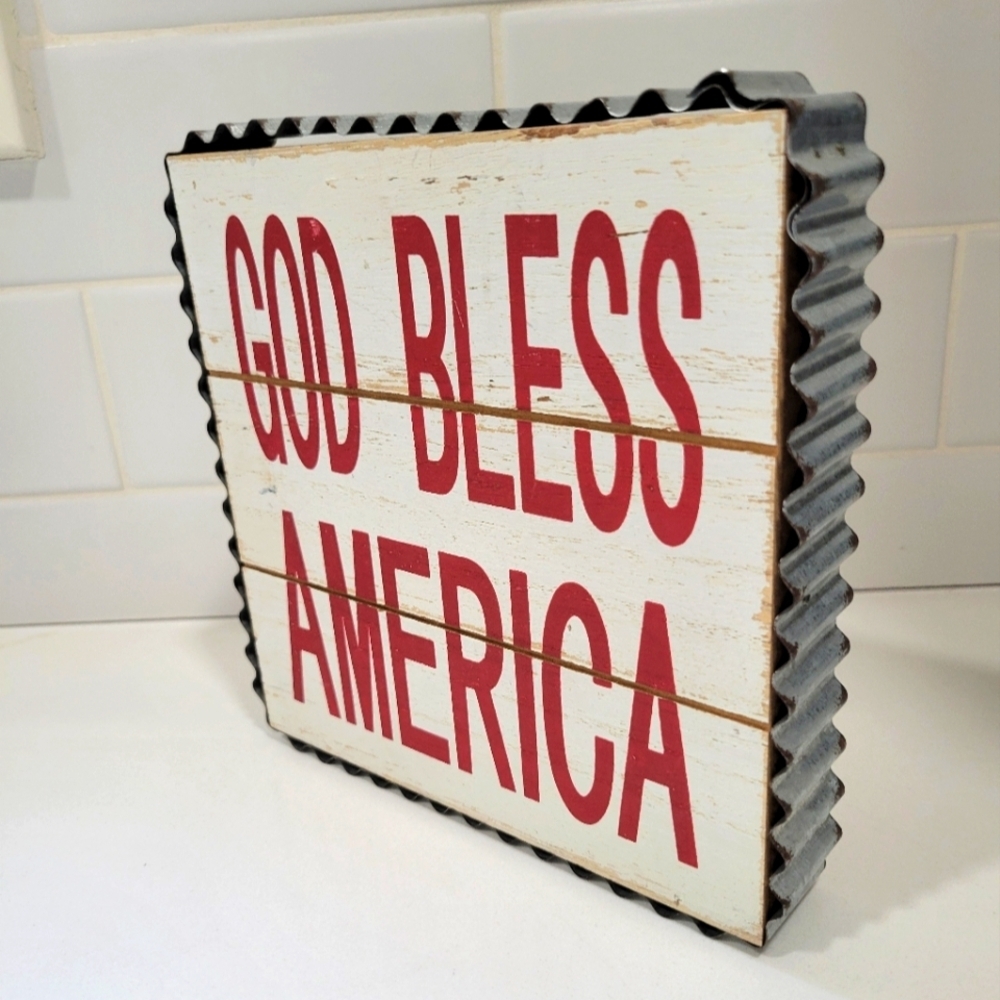 Sign/ God Bless America